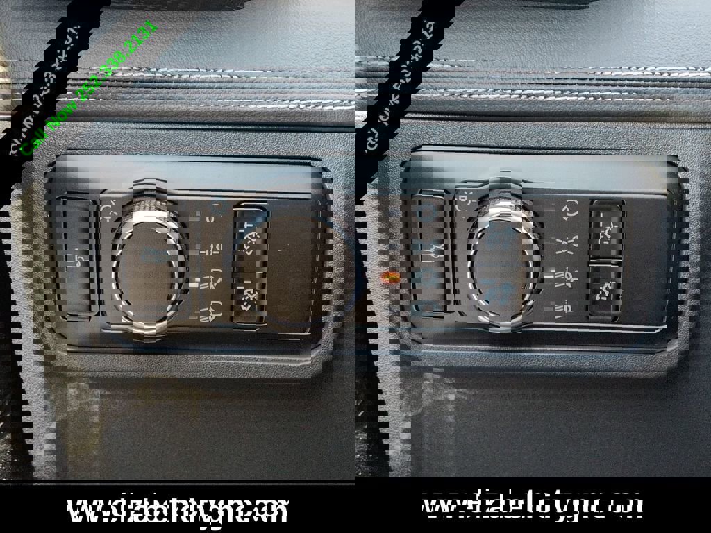 Used 2025 Ford Mustang GT Premium image 21