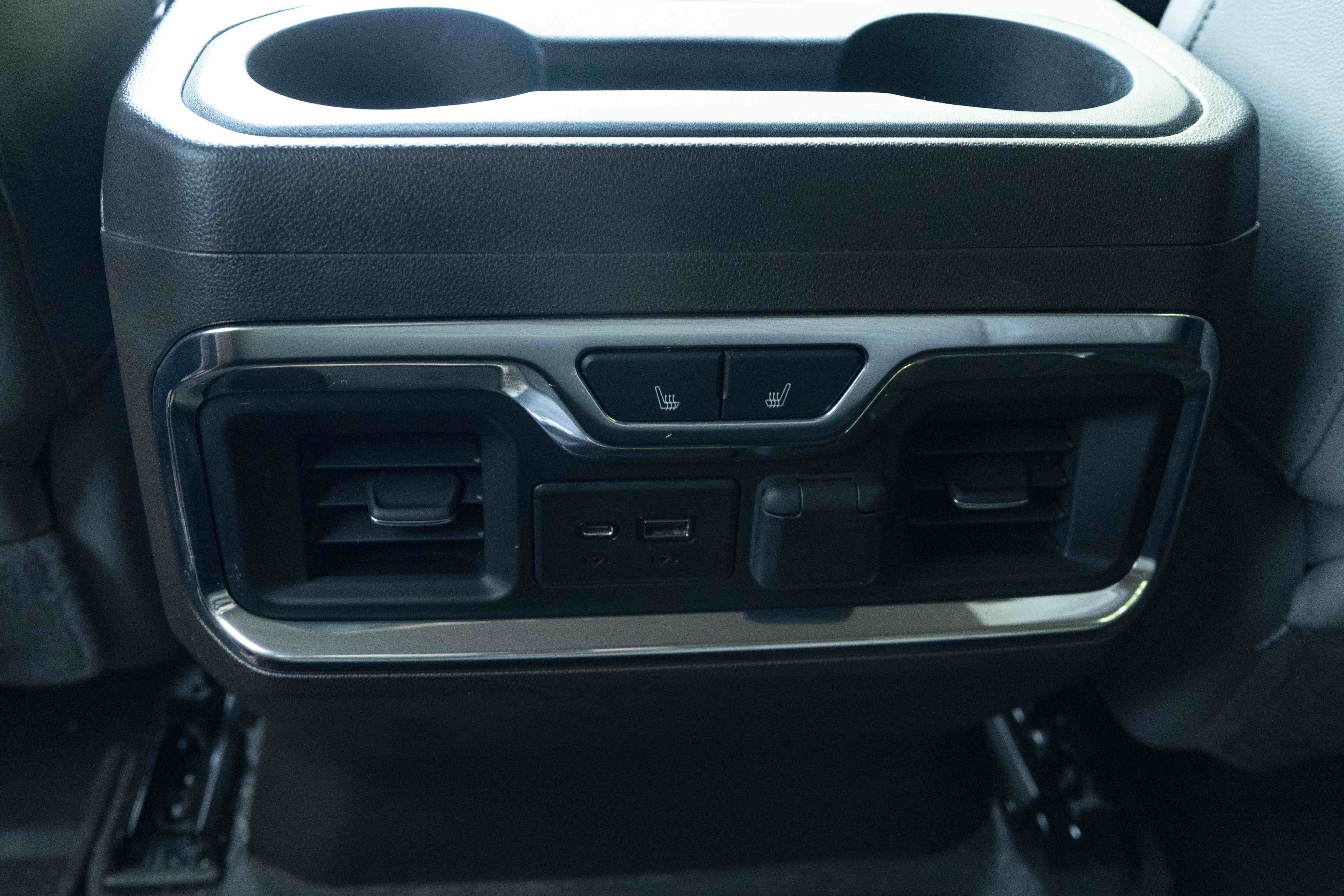 Used 2019 Chevrolet Silverado 1500 LTZ w/ LTZ Texas Edition AWD/4WD image 42