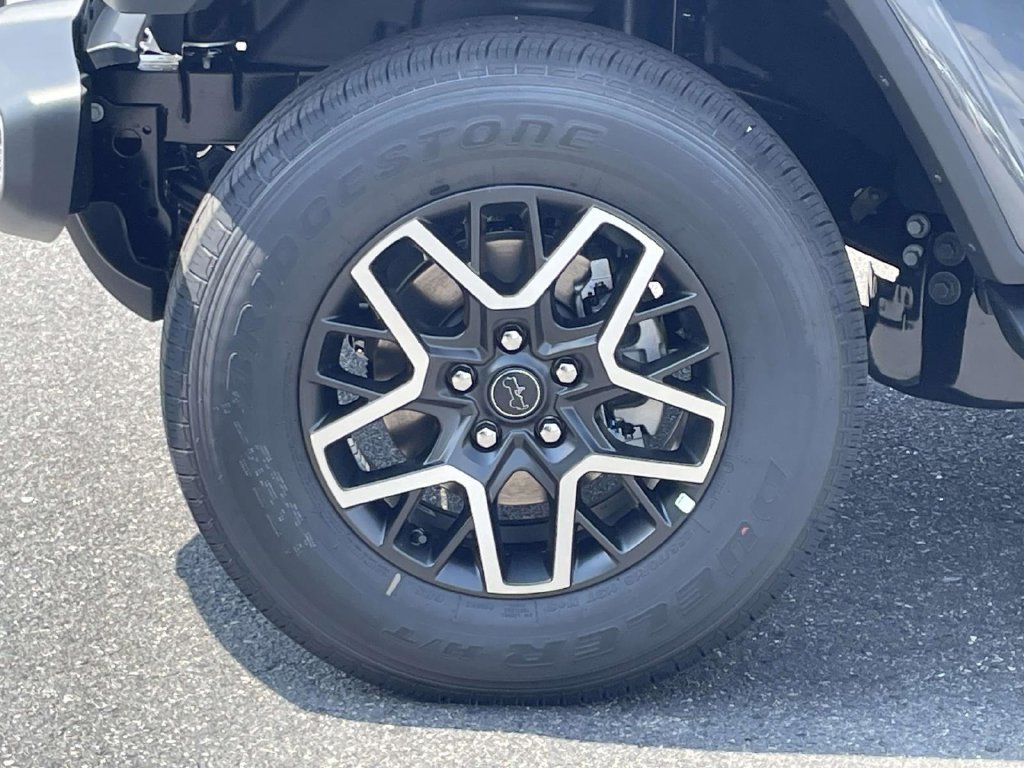 New 2027 Jeep Wrangler Unlimited Sahara AWD/4WD image 11