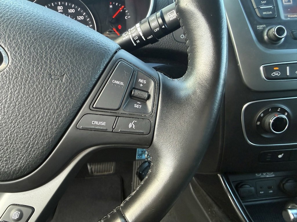 Used 2015 Kia Sorento LX image 25