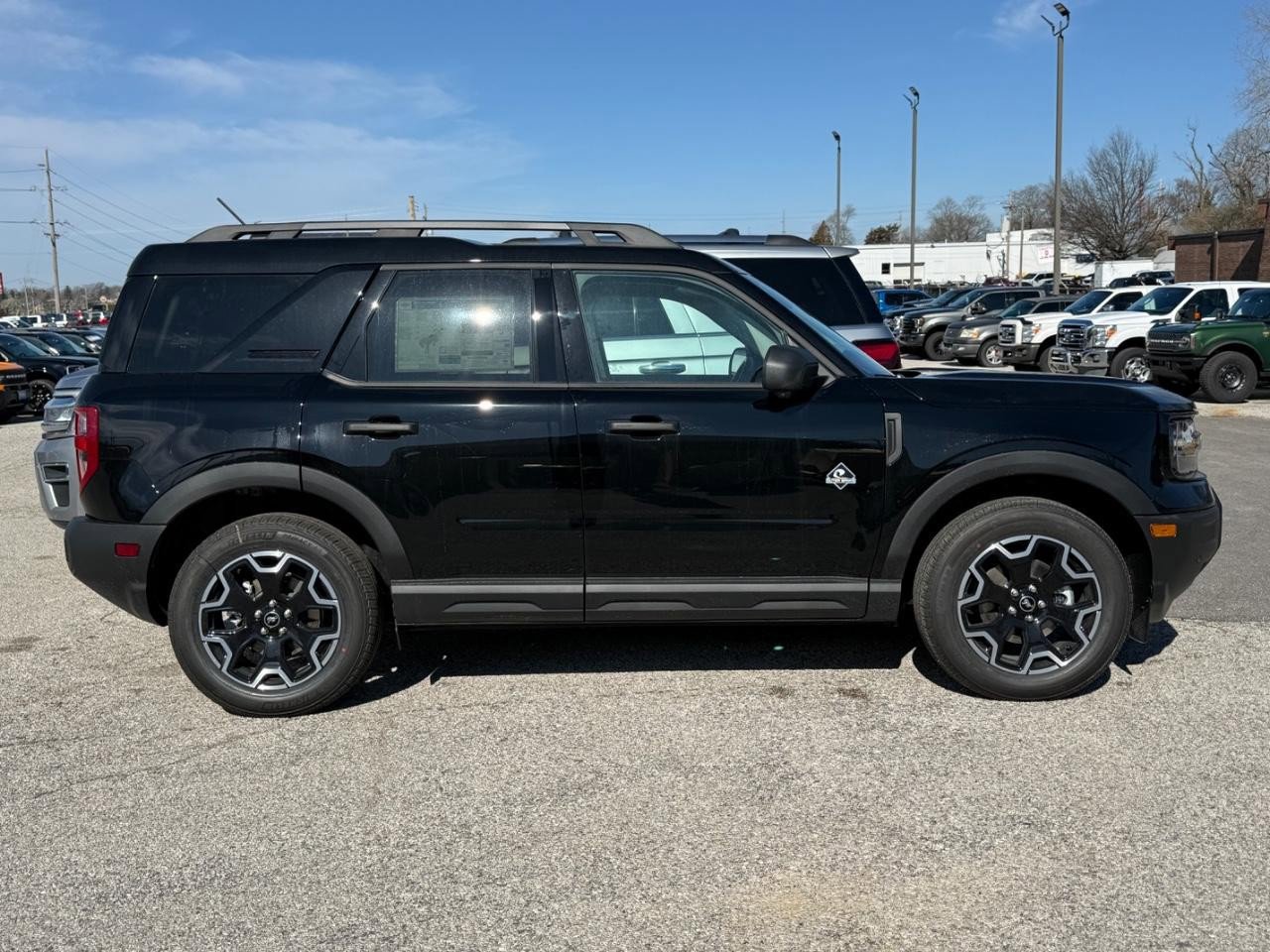 New 2026 Ford Bronco Sport Outer Banks w/ Outer Banks Tech Package+ AWD/4WD image 2