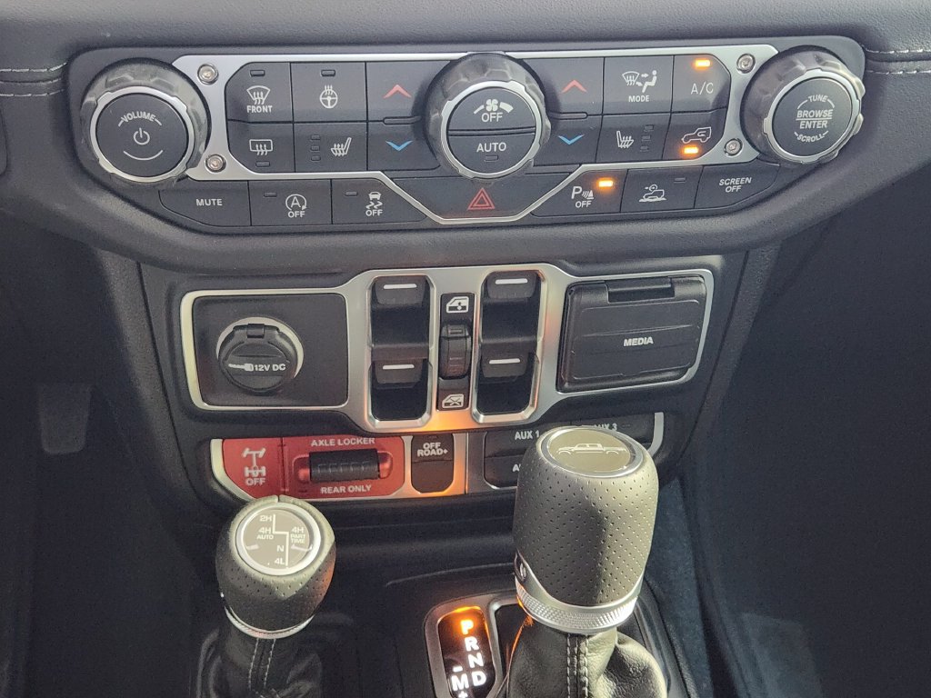 New 2026 Jeep Gladiator Mojave AWD/4WD image 15