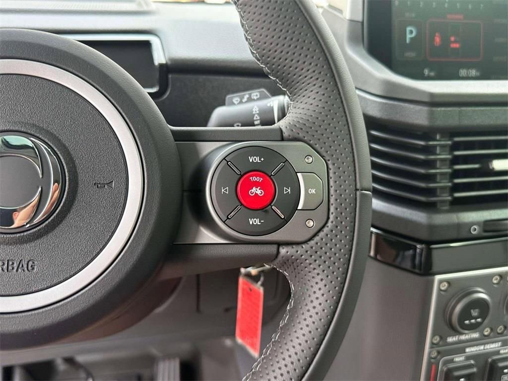 Used 2025 INEOS Grenadier Fieldmaster Edition image 21