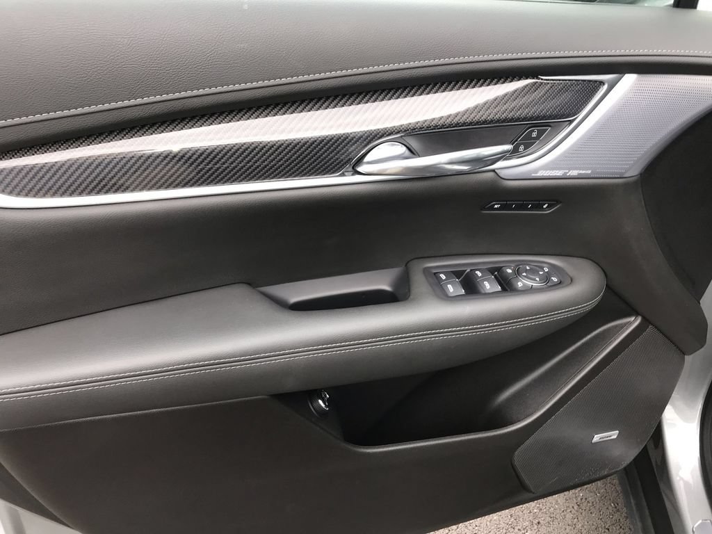 Used 2024 Cadillac XT6 Sport AWD/4WD image 13