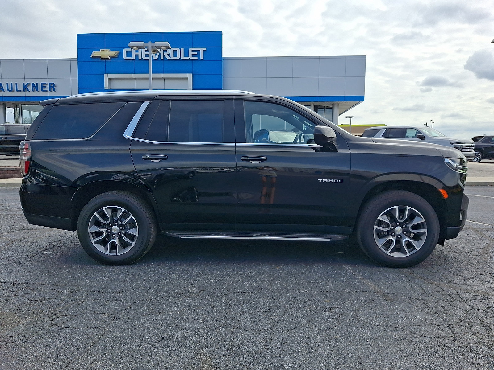 Certified 2021 Chevrolet Tahoe LS AWD/4WD image 7