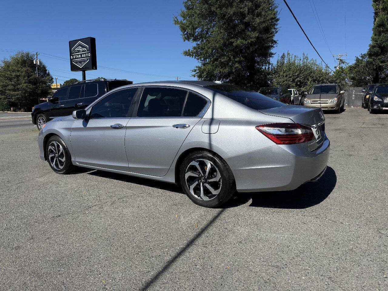 Used 2016 Honda Accord EX-L image 7