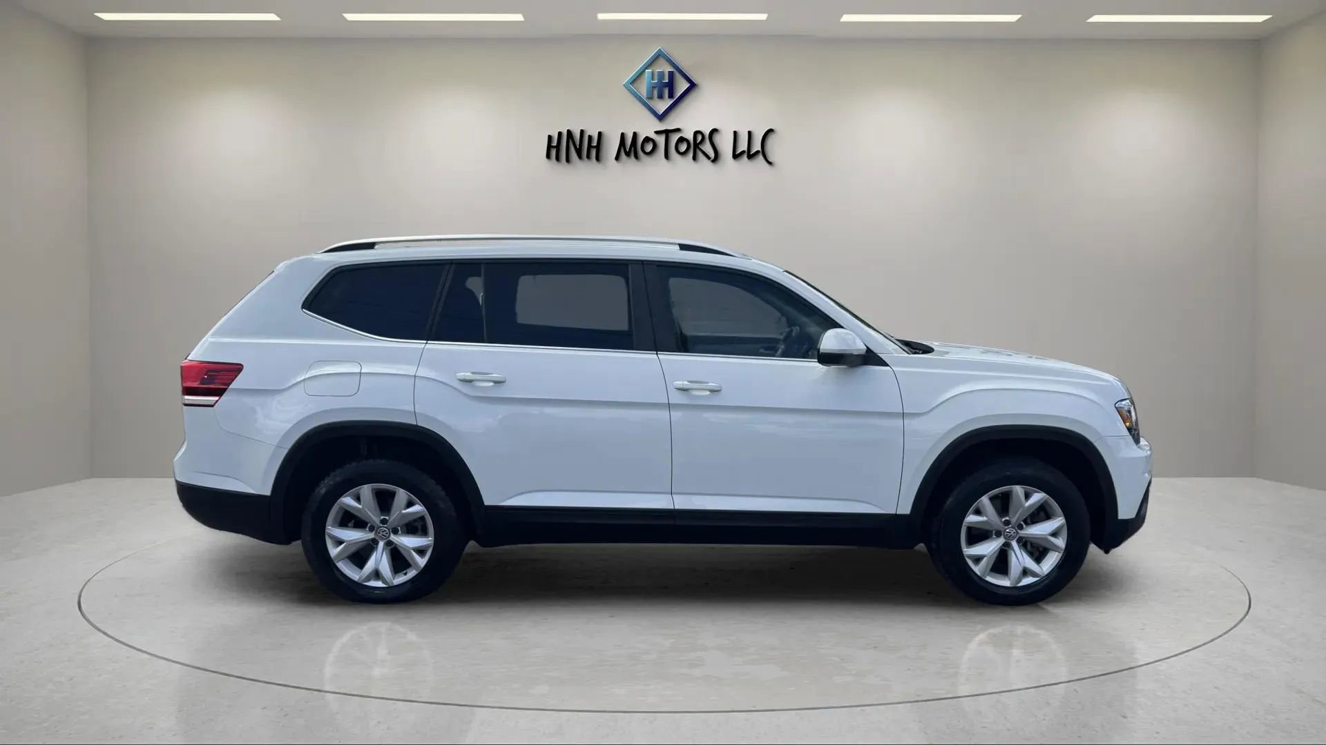 Used 2019 Volkswagen Atlas SE image 6