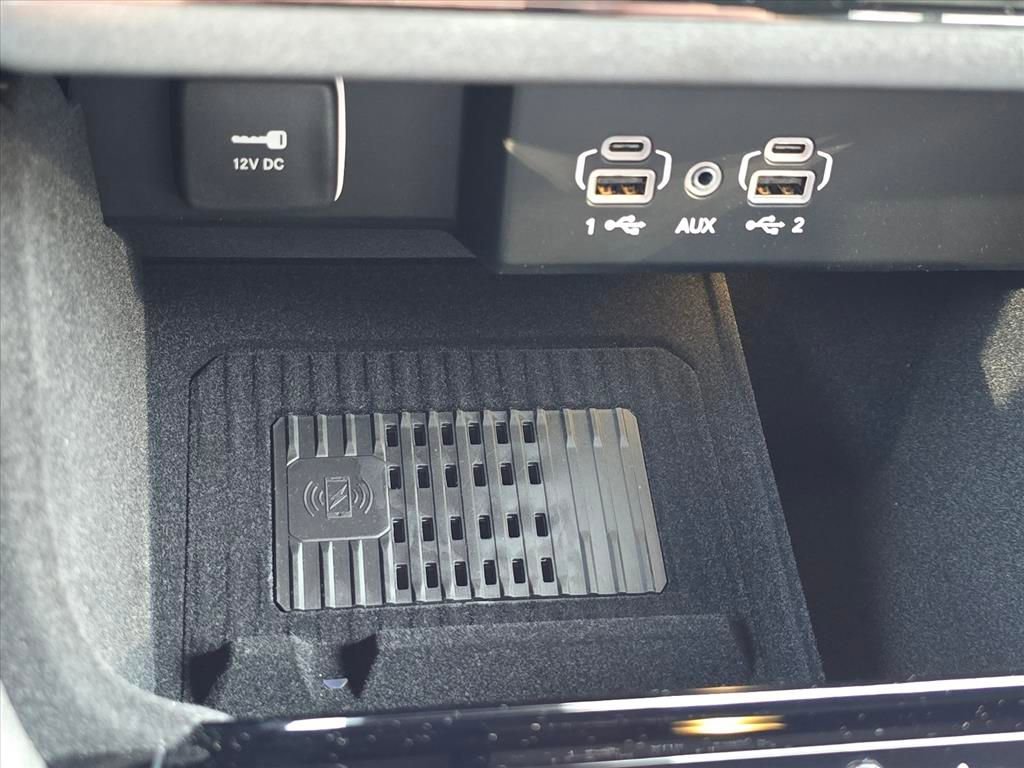 New 2026 Jeep Grand Wagoneer 4WD image 18