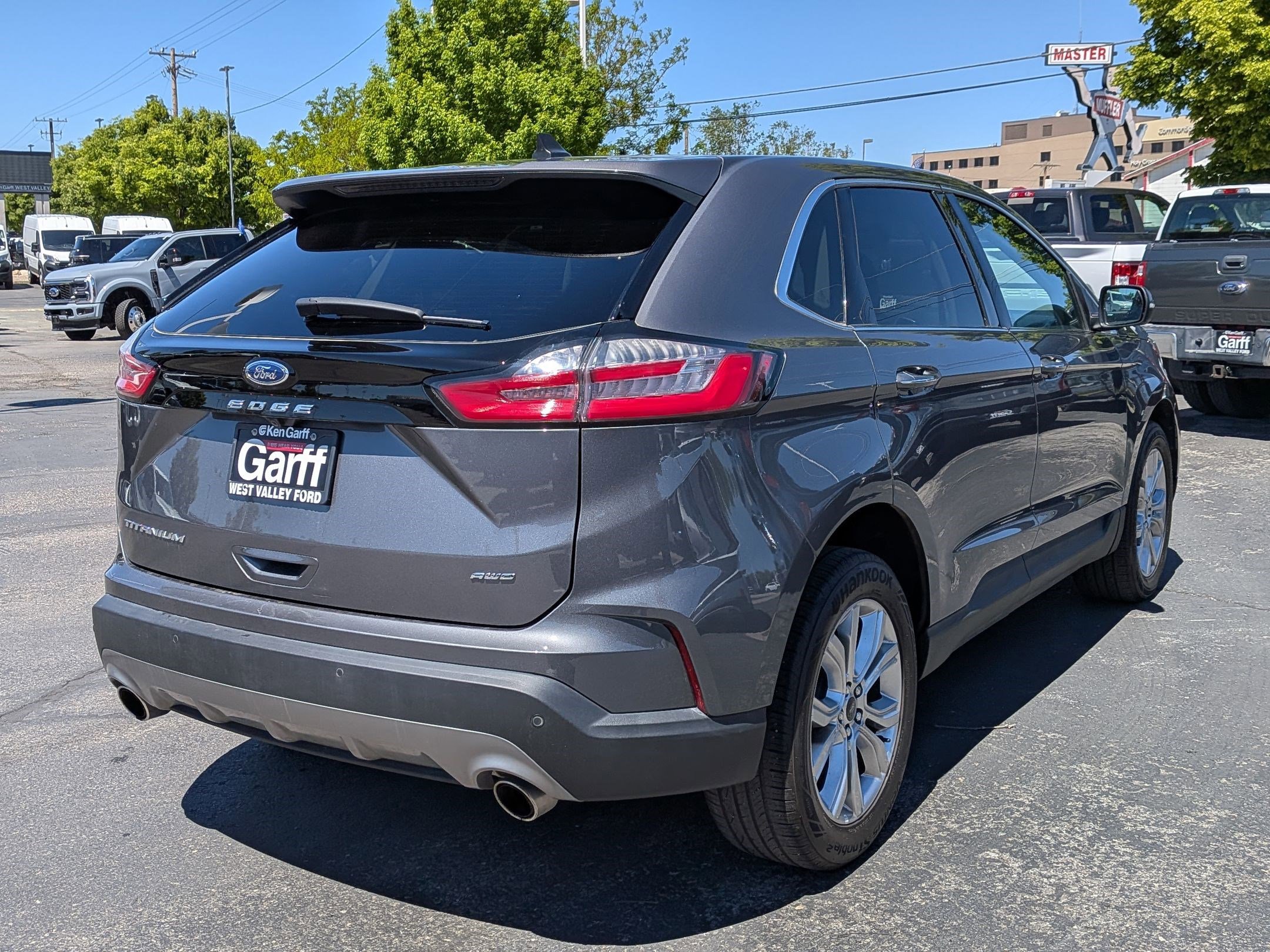 Certified 2024 Ford Edge Titanium AWD/4WD image 3