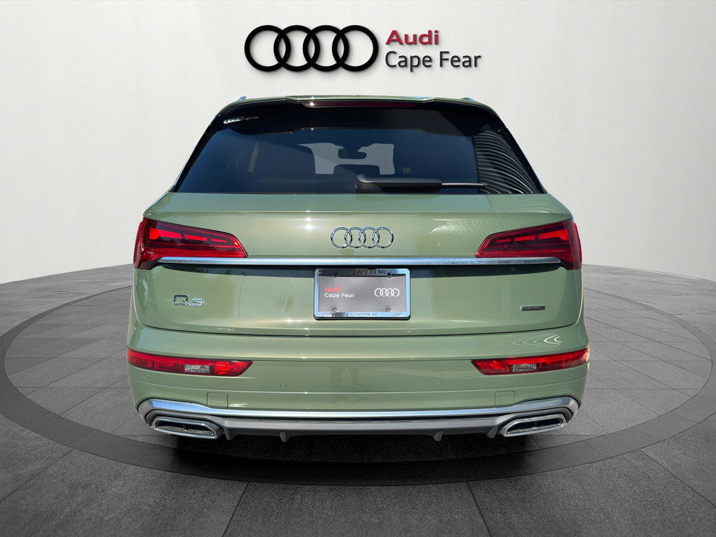 Used 2023 Audi Q5 2.0T Premium w/ Convenience Package AWD/4WD image 4
