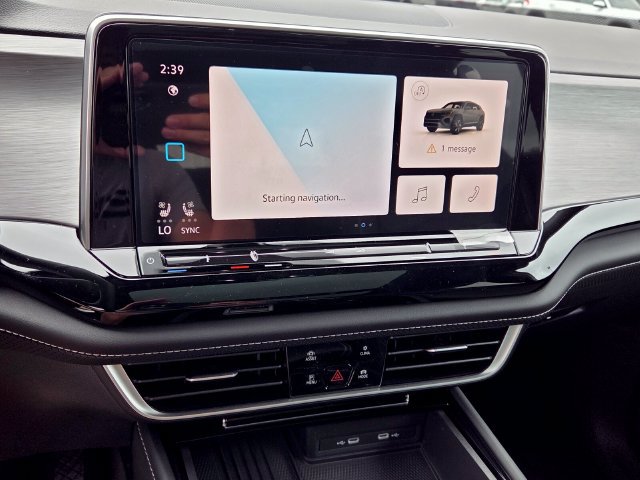 New 2026 Volkswagen Atlas Cross Sport SE FWD image 20