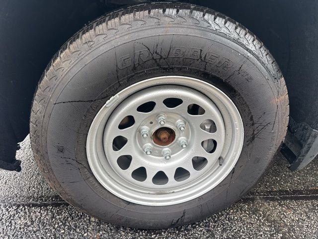 Used 2024 GMC Sierra 1500 Pro w/ Pro Value Package image 5