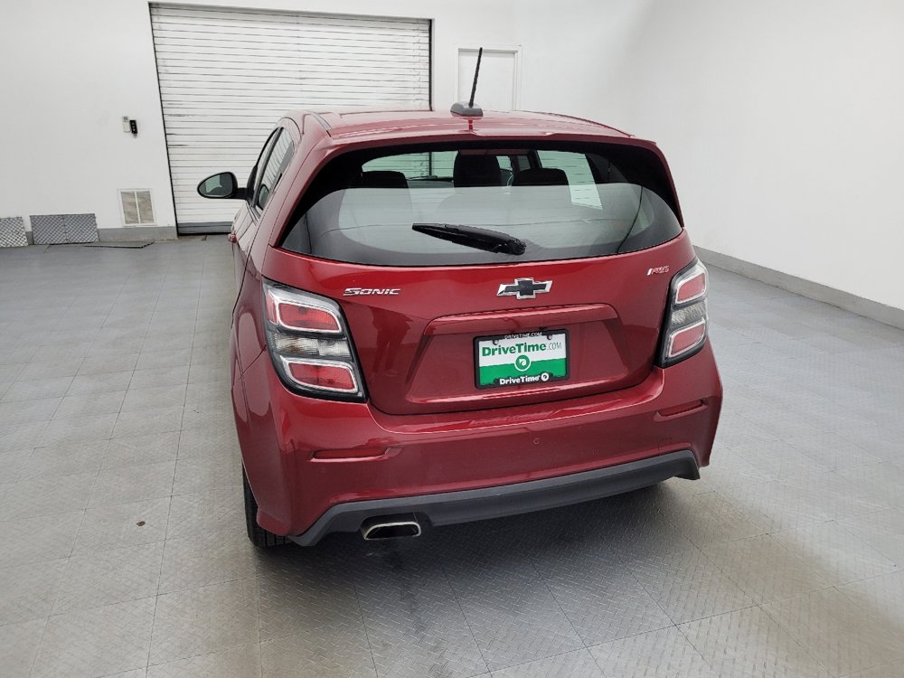 Used 2019 Chevrolet Sonic LT w/ Convenience Package image 6