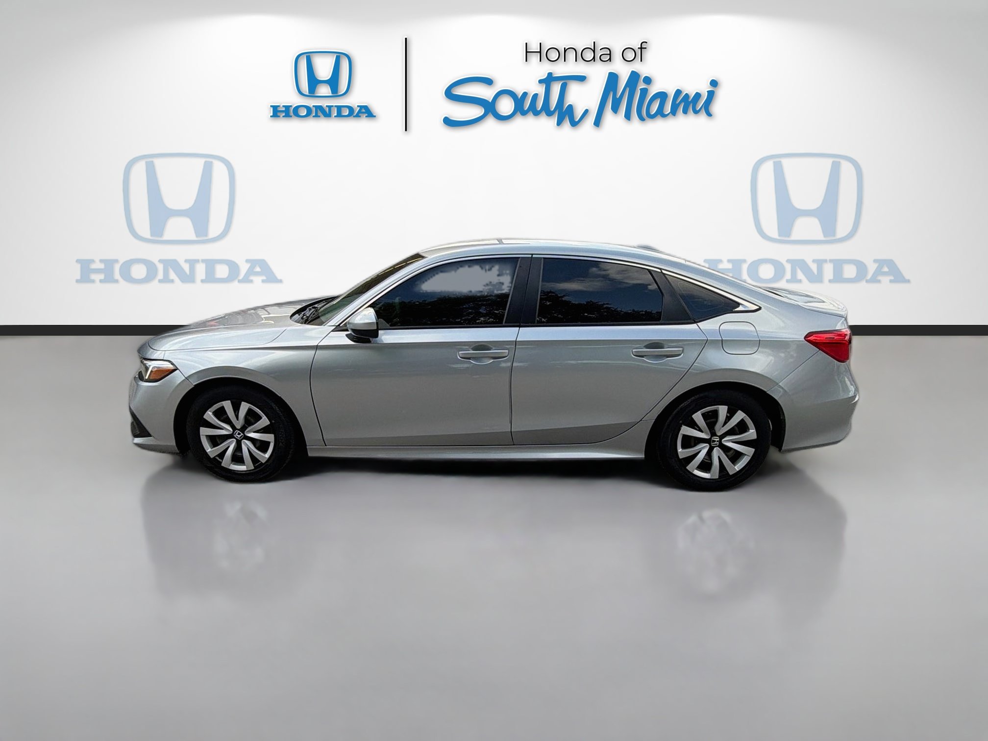 Certified 2024 Honda Civic LX image 4