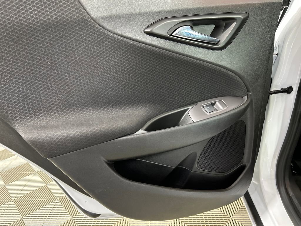 Used 2023 Chevrolet Malibu LT image 16