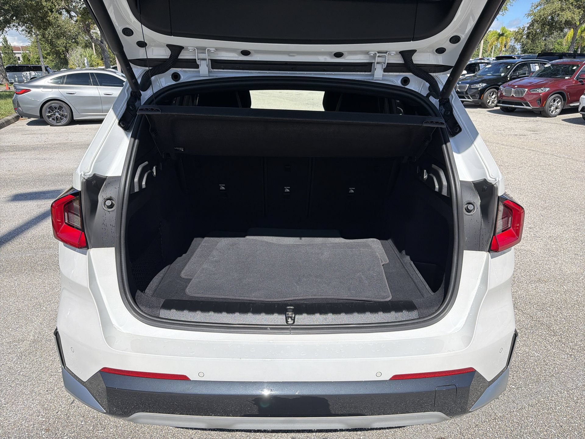 Certified 2025 BMW X1 xDrive28i AWD/4WD image 12