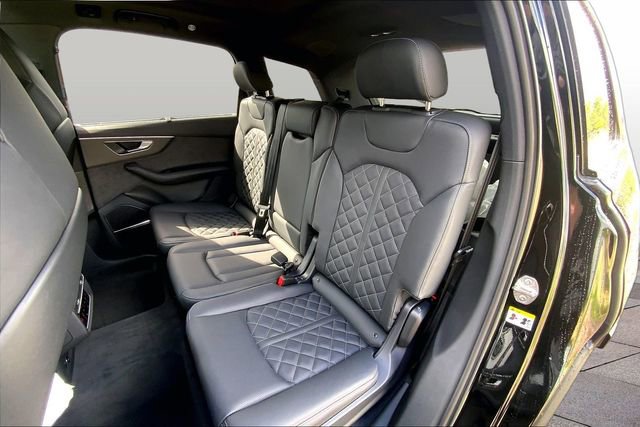 New 2026 Audi SQ7 Premium Plus AWD/4WD image 9