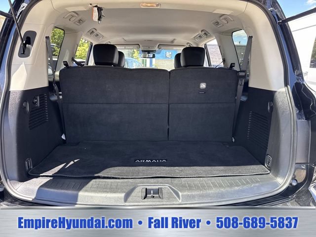 Used 2024 Nissan Armada SL w/ Captain's Chairs Package AWD/4WD image 8