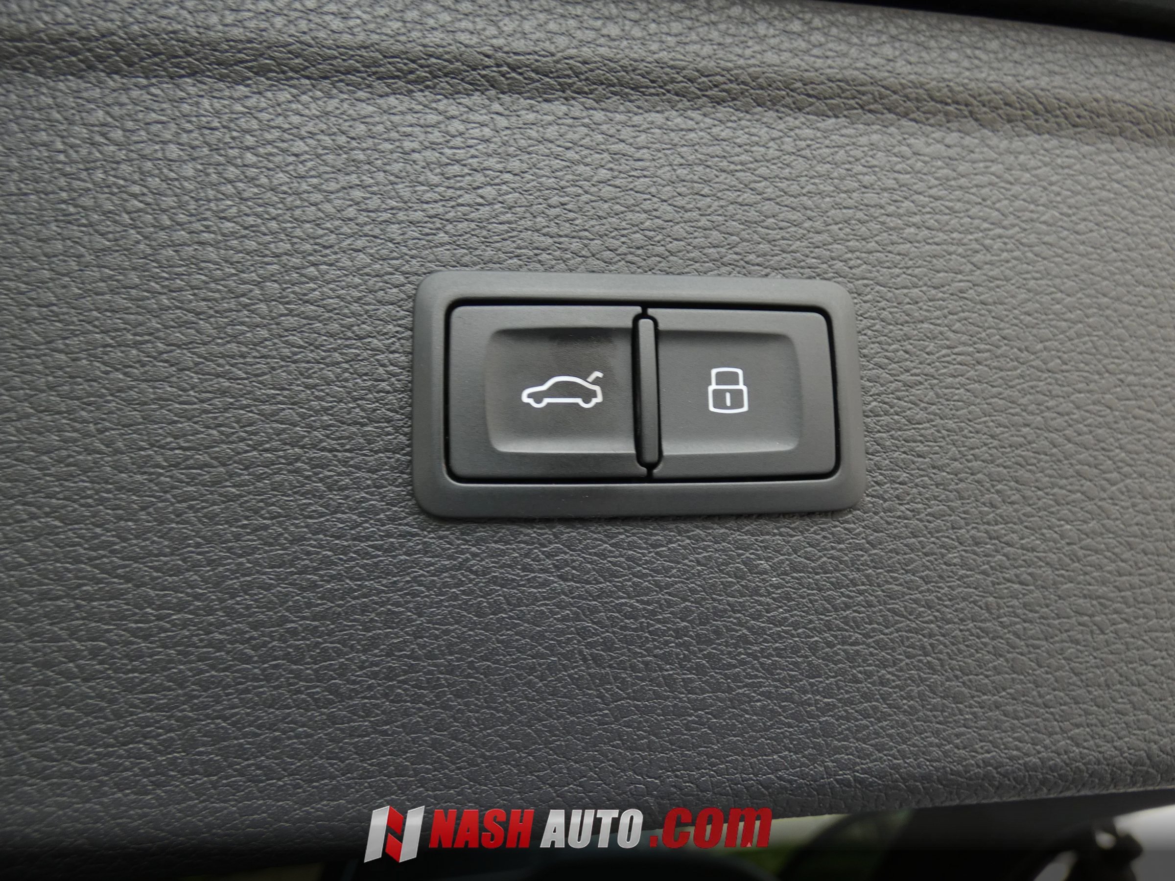 Used 2018 Audi SQ5 Premium Plus w/ S Sport Package AWD/4WD image 75