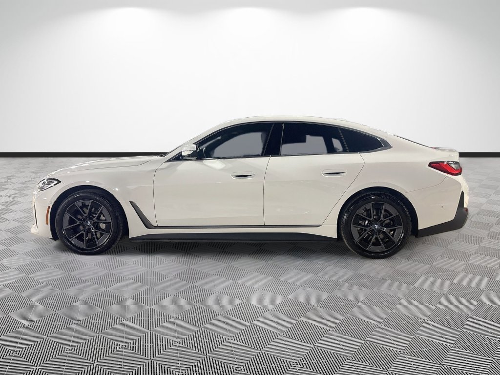 Used 2024 BMW i4 eDrive35 w/ Premium Package RWD image 5