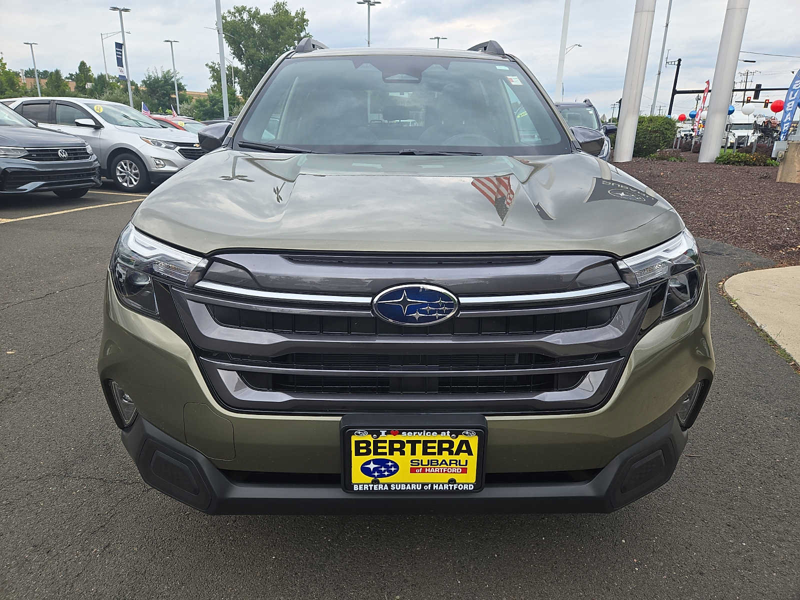 Used 2026 Subaru Forester Premium AWD/4WD image 2