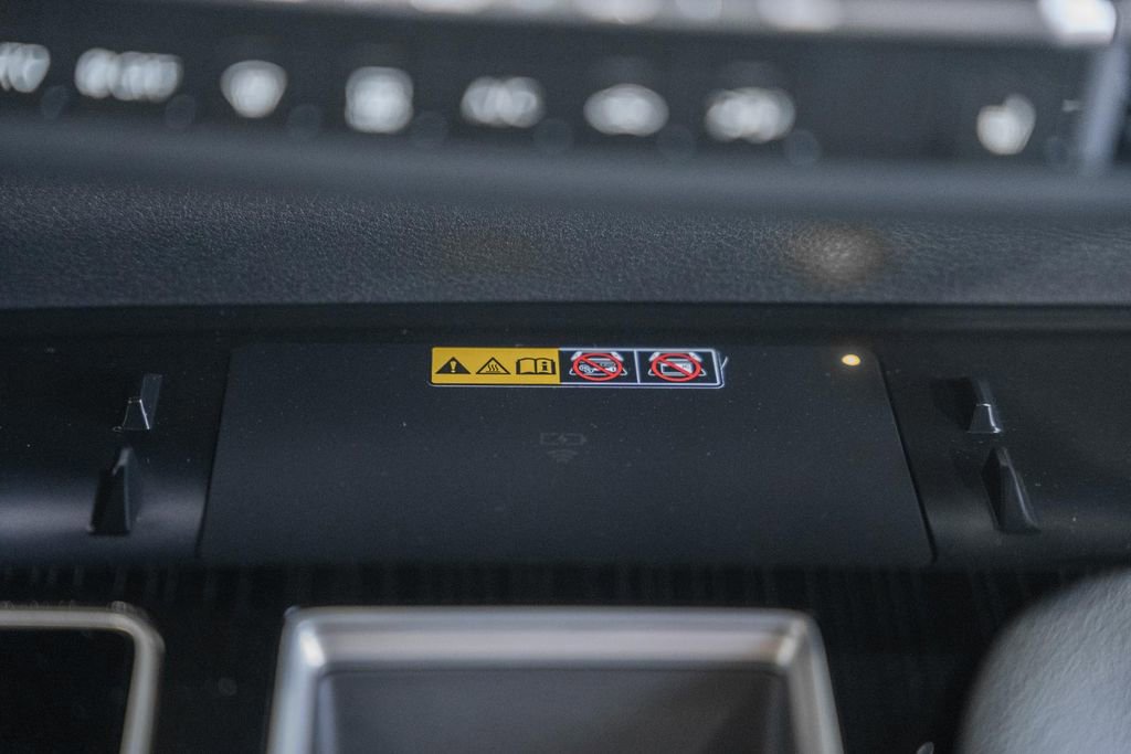 Used 2026 Toyota Sienna XSE image 24