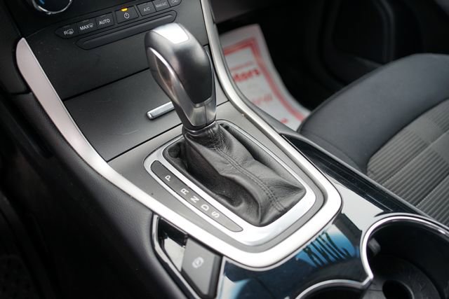 Certified 2018 Ford Edge SEL image 17