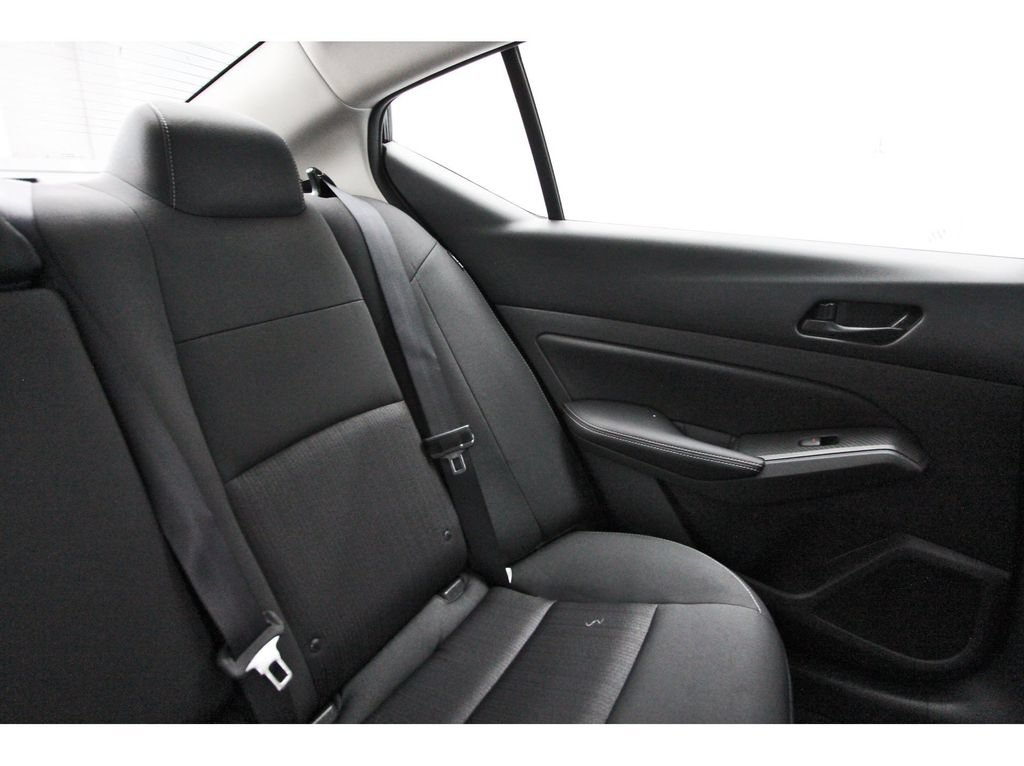 New 2026 Nissan Altima 2.5 SV FWD image 10