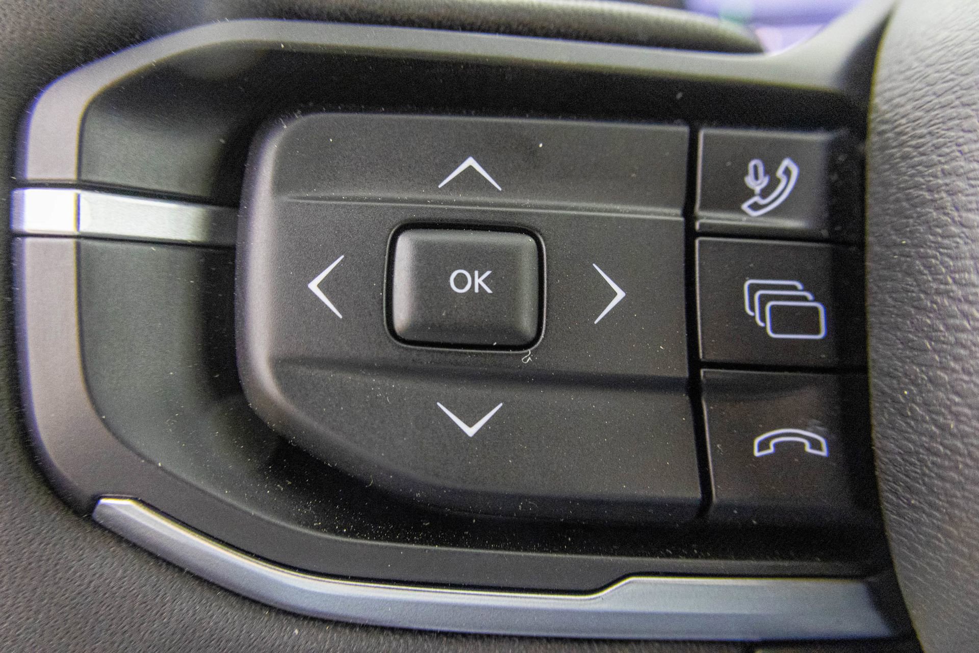 New 2026 Jeep Cherokee Laredo image 30