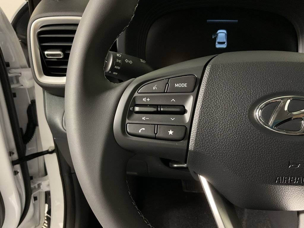 New 2026 Hyundai Venue SEL FWD image 27