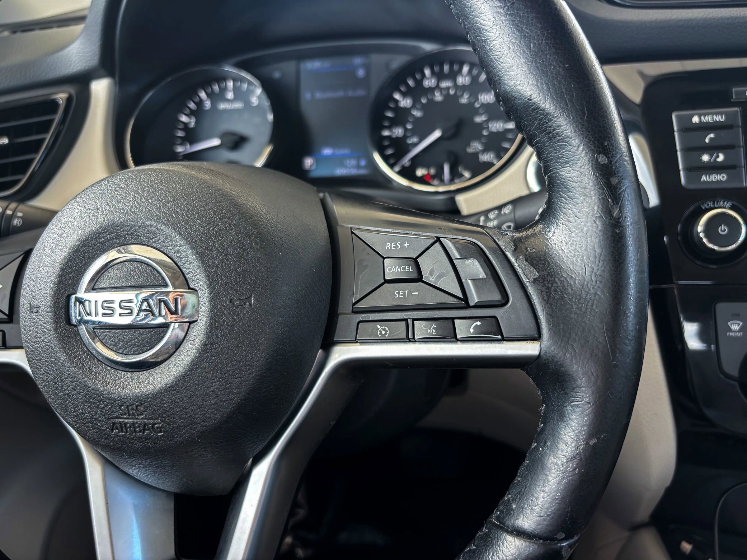 Used 2020 Nissan Rogue Sport SV w/ All-Weather Package FWD image 22