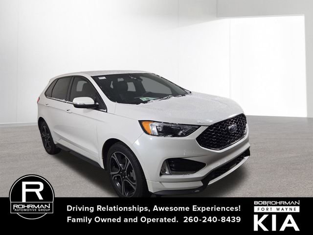 Used 2021 Ford Edge ST image 4