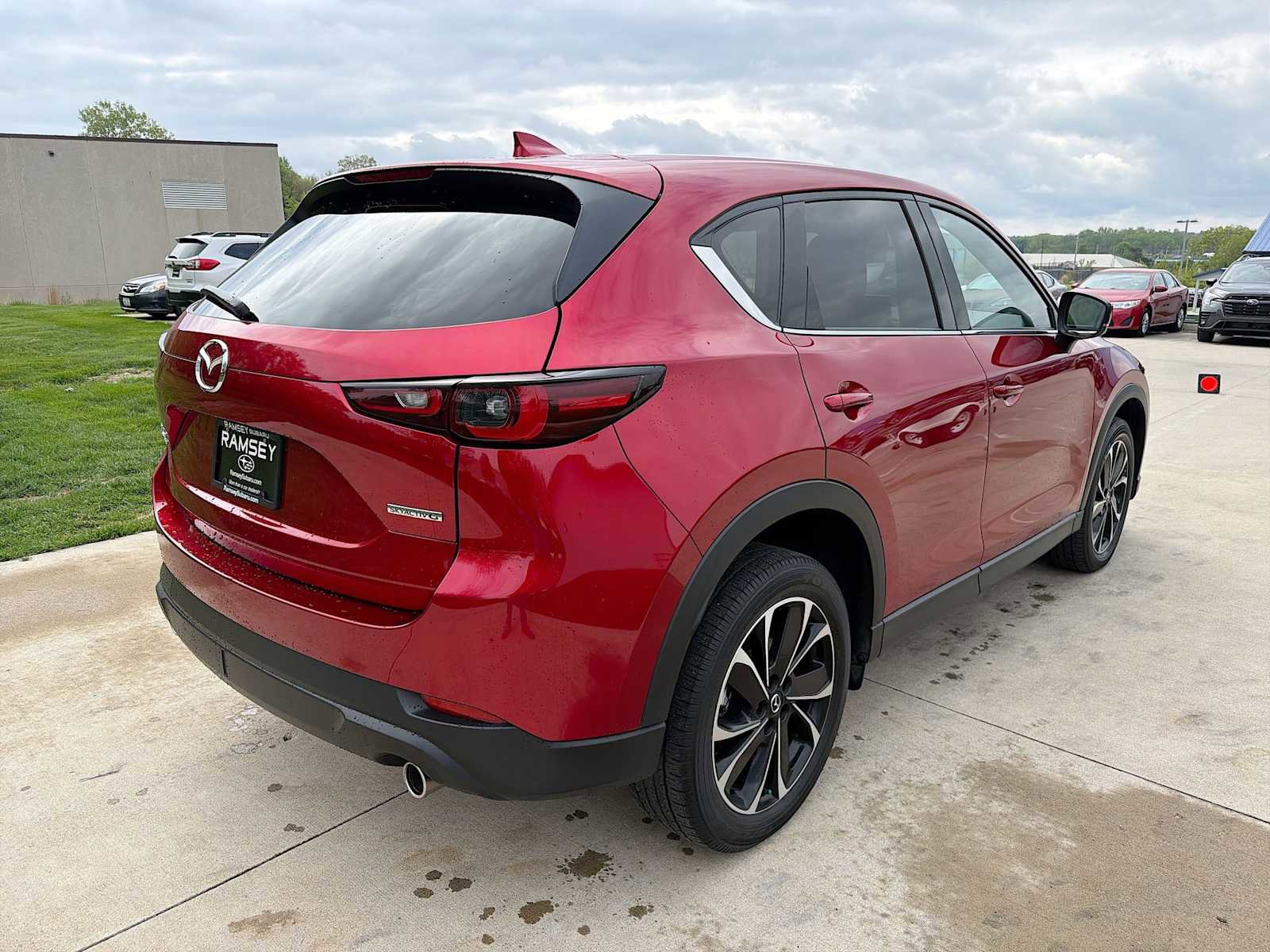 Used 2022 MAZDA CX-5 AWD 2.5 S w/ Premium Package image 6