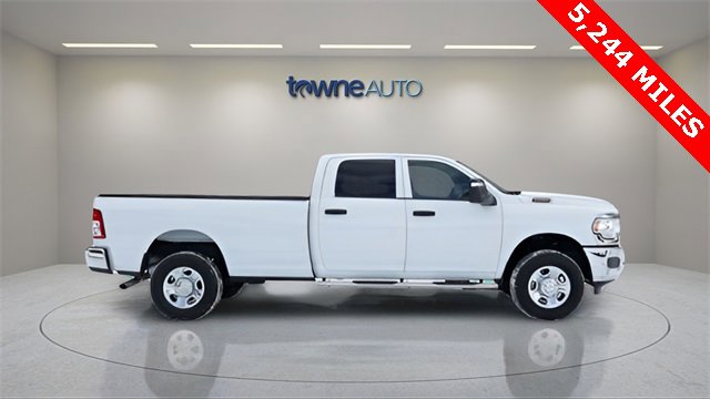 Used 2024 RAM 2500 Tradesman w/ Chrome Appearance Group image 6