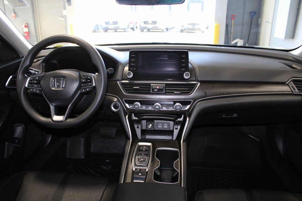 Used 2021 Honda Accord EX image 26