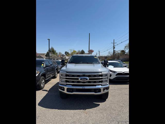 Certified 2025 Ford F250 Lariat w/ Tremor Off-Road Package AWD/4WD image 2