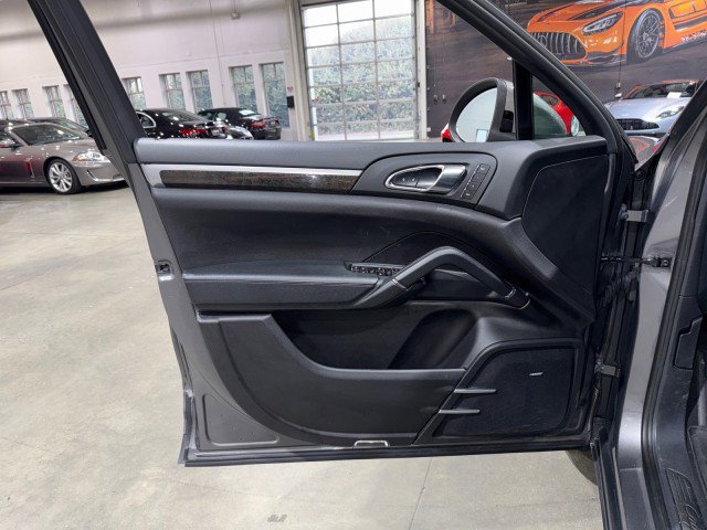 Used 2012 Porsche Cayenne S w/ Premium Pkg Plus image 48