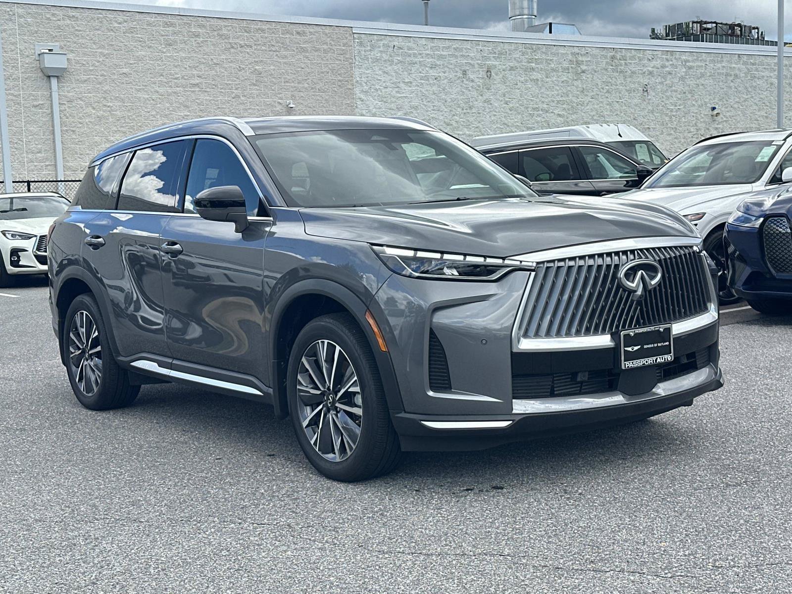 Used 2026 INFINITI QX60 Luxe w/ Cargo Package AWD/4WD image 6