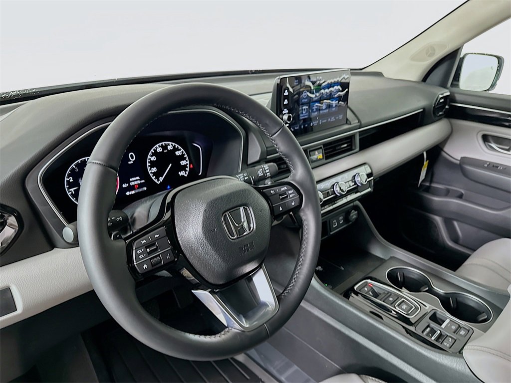 New 2025 Honda Pilot EX-L image 10