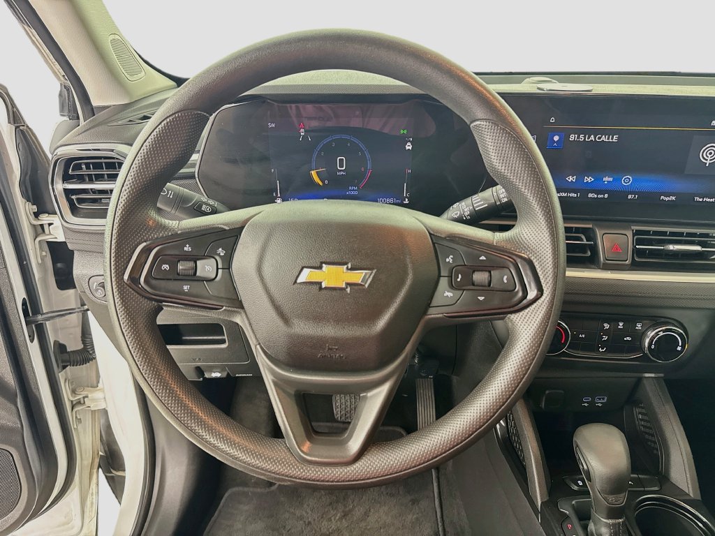 Used 2024 Chevrolet TrailBlazer LS w/ LS Confidence Package FWD image 13
