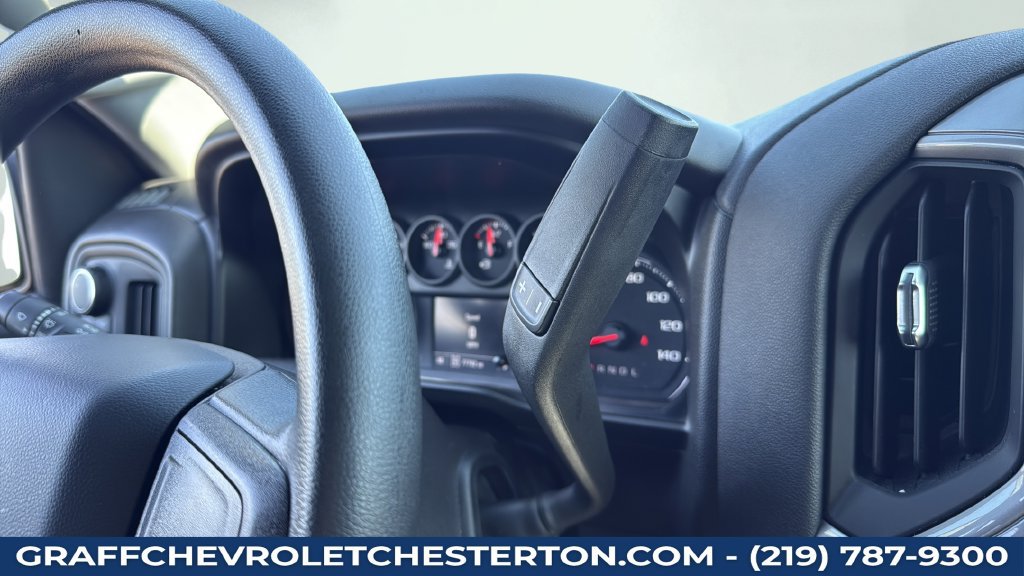 Used 2020 Chevrolet Silverado 1500 Custom w/ Custom Value Package AWD/4WD image 30
