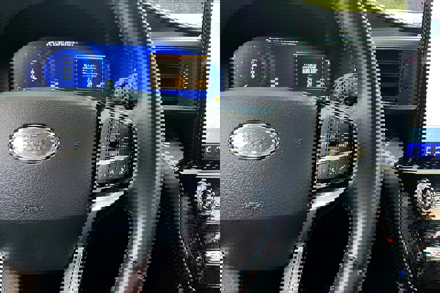 Used 2021 Ford Explorer Platinum w/ Equipment Group 601A image 12