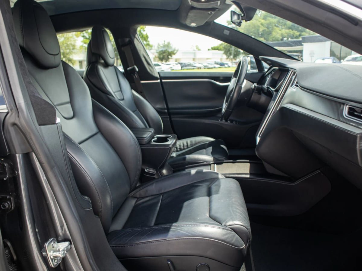 Used 2017 Tesla Model S 75 RWD image 16