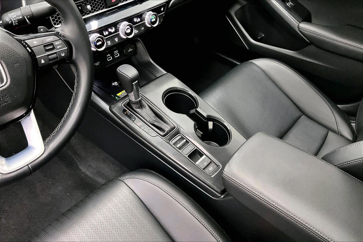 Used 2024 Honda Civic Touring image 17