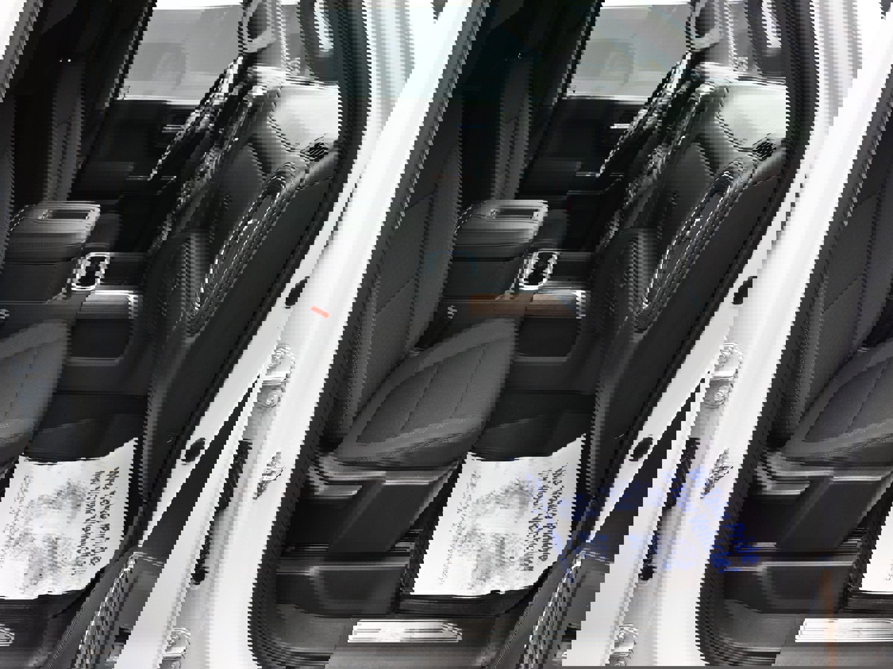 Used 2021 Chevrolet Silverado 1500 LT Trail Boss w/ Bed Protection Package image 30