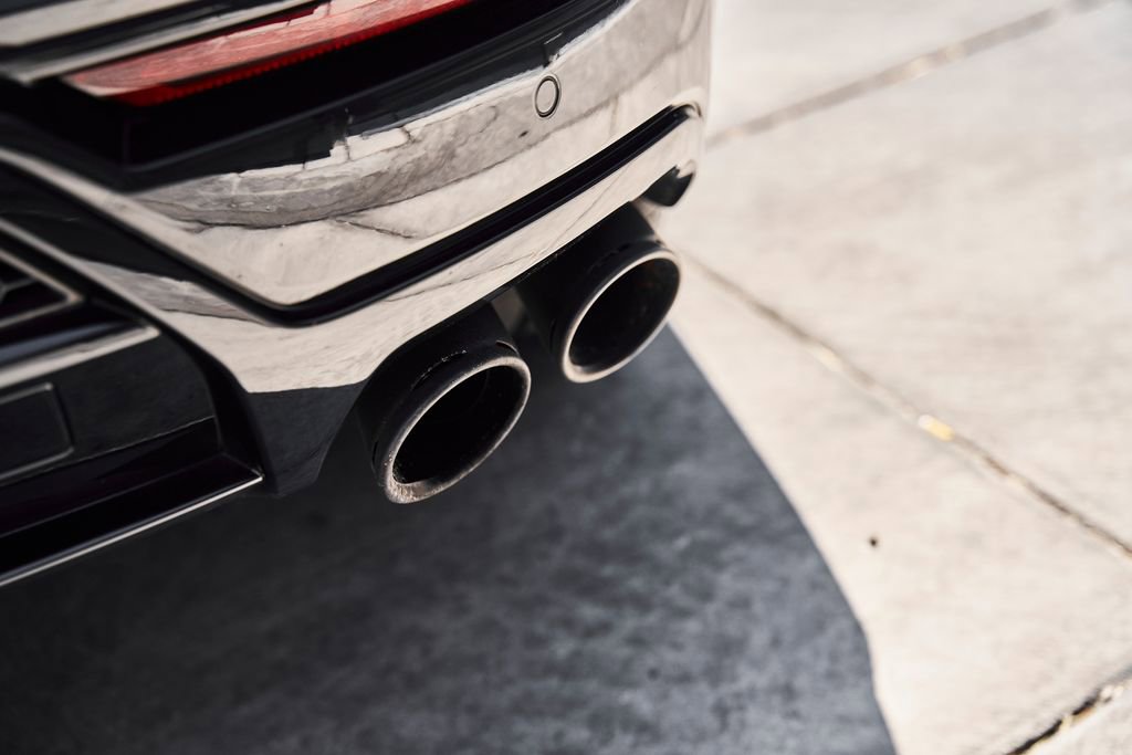 Used 2022 Lamborghini Urus AWD/4WD image 11