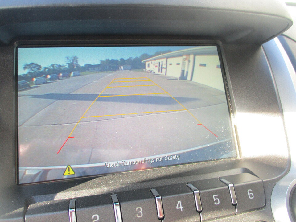 Used 2015 Chevrolet Equinox LT w/ Driver Convenience Package FWD image 30