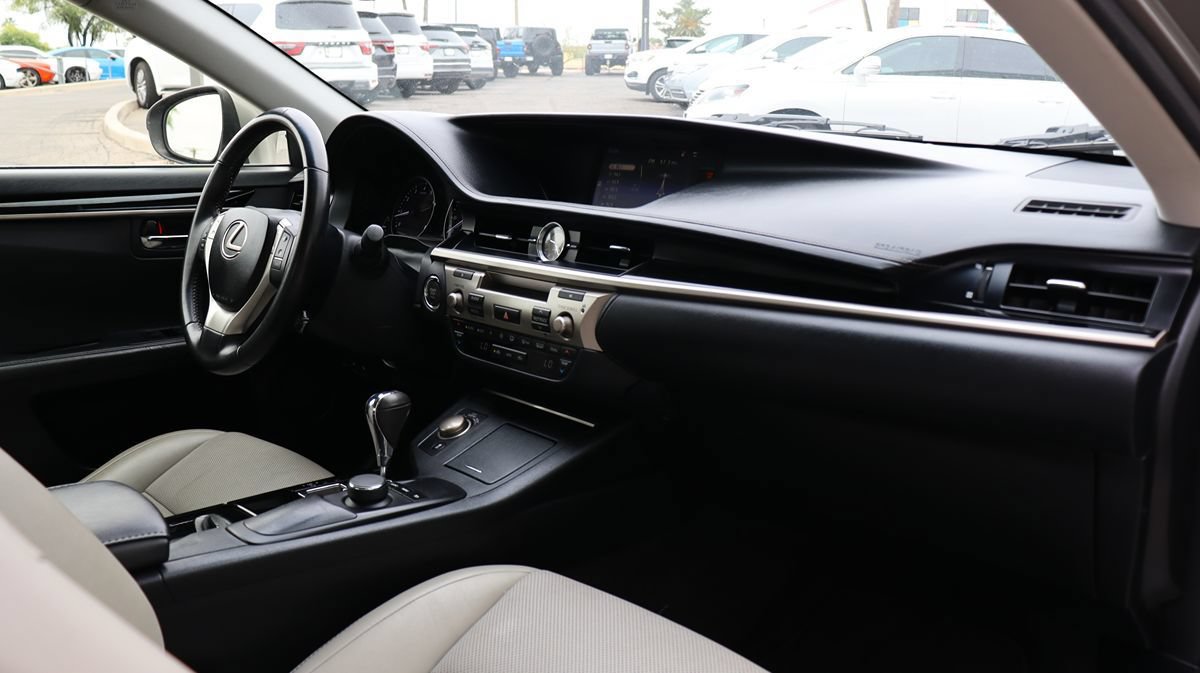 Used 2015 Lexus ES 350 FWD image 35