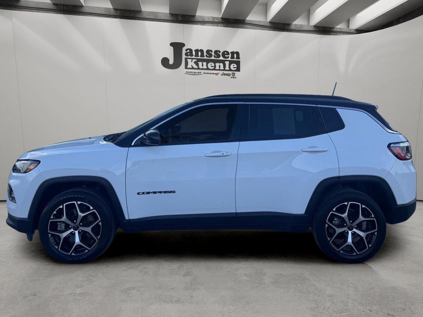 Used 2025 Jeep Compass Limited