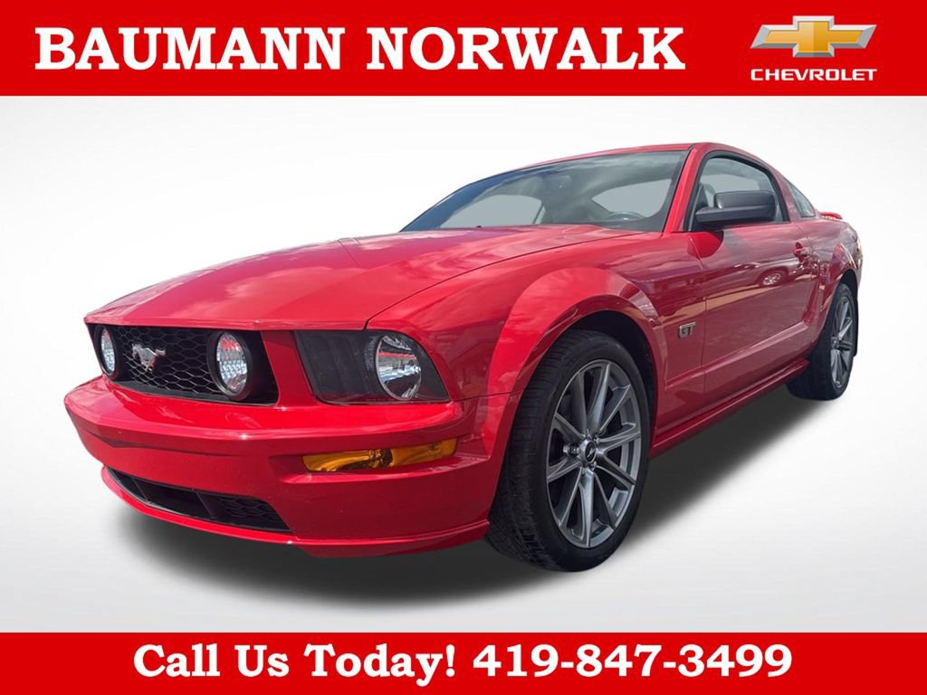 Used 2007 Ford Mustang GT RWD image 3